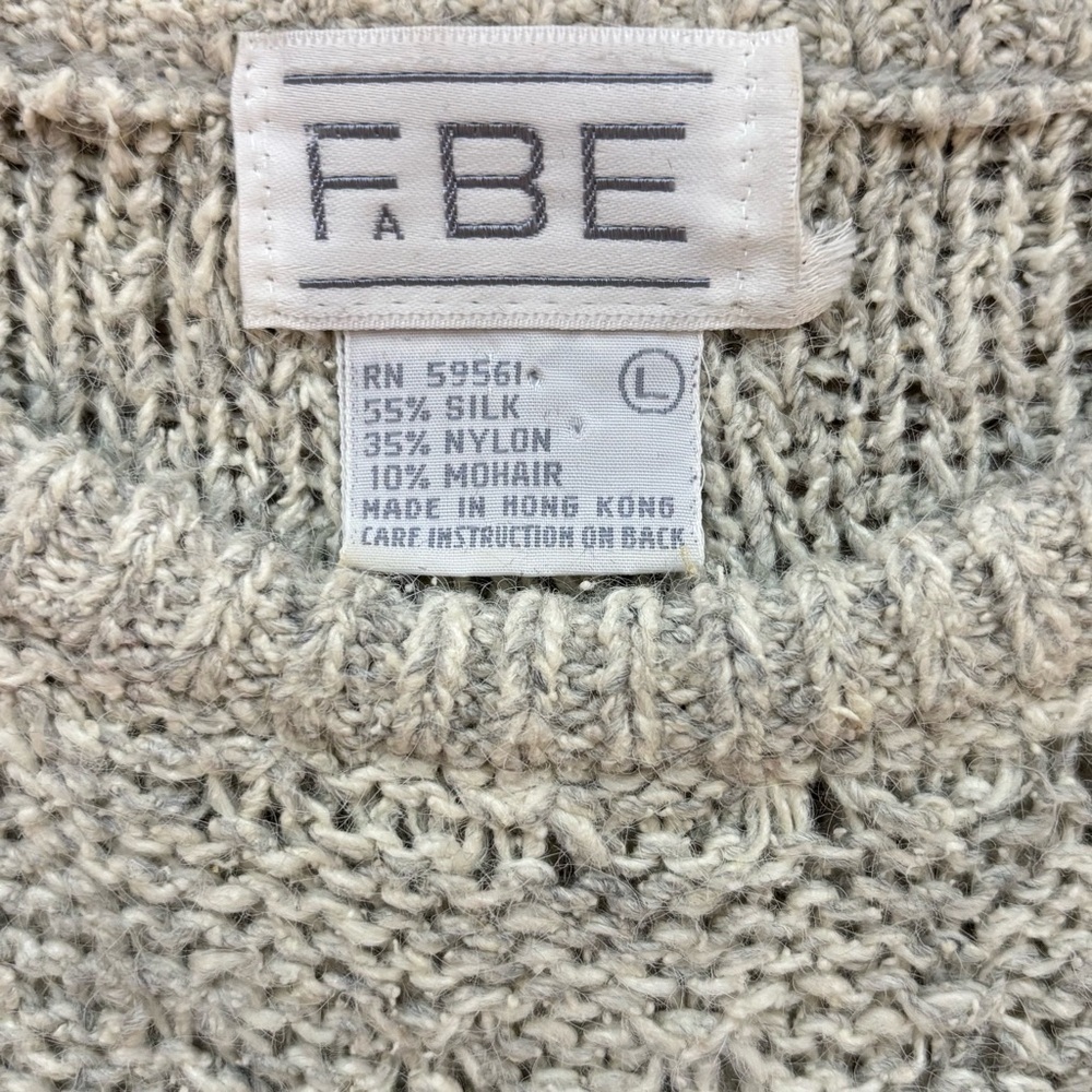 FABE Vintage Silk Blend Knitted Sweater Pearl Buttons at Hip Women’s Large - Picture 8 of 10